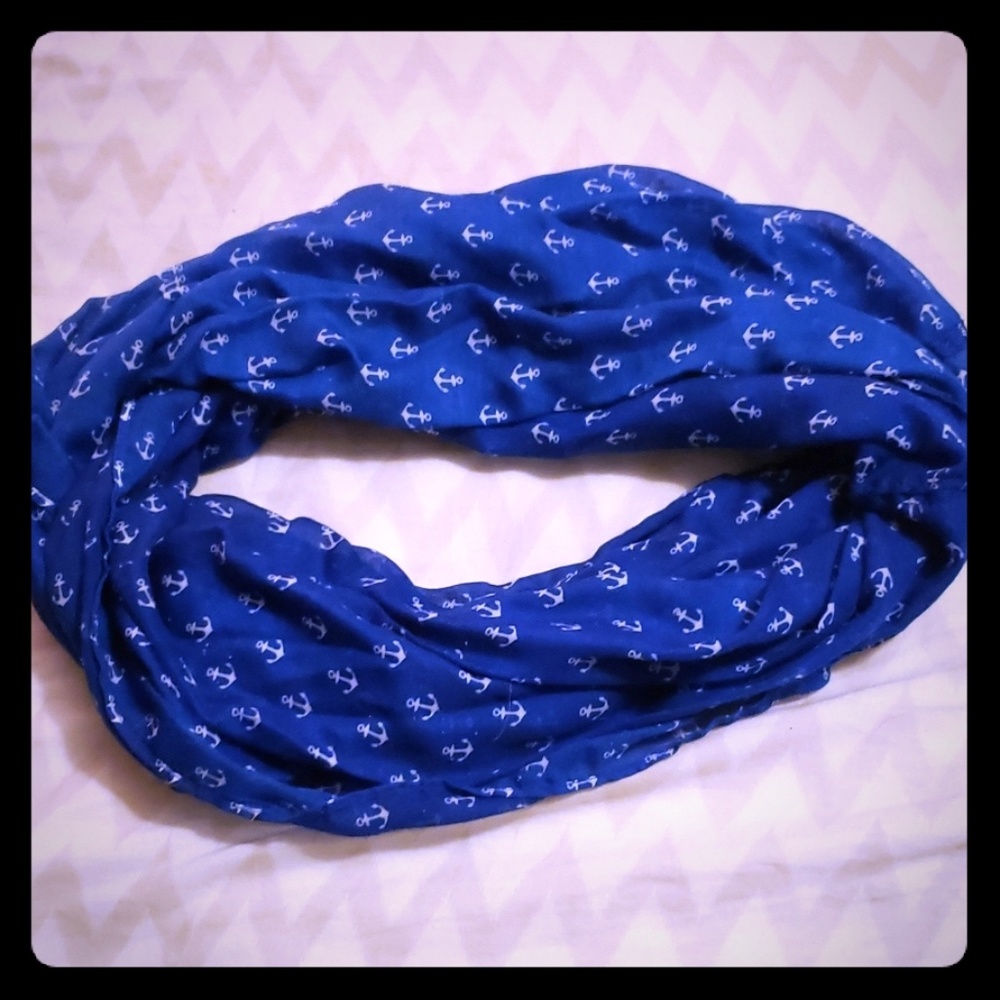 Anchor scarf